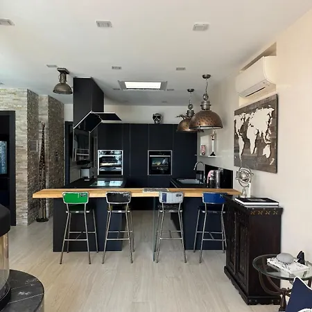 Apartament Villalino Tre Palme, Pool, 2 Schlafzimmer, 2 Baeder, Pool, Terrasse, Outdoor Fitness Alassio