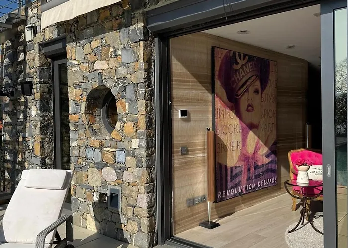 Villalino Tre Palme, Pool, 2 Schlafzimmer, 2 Baeder, Pool, Terrasse, Outdoor Fitness * Alassio