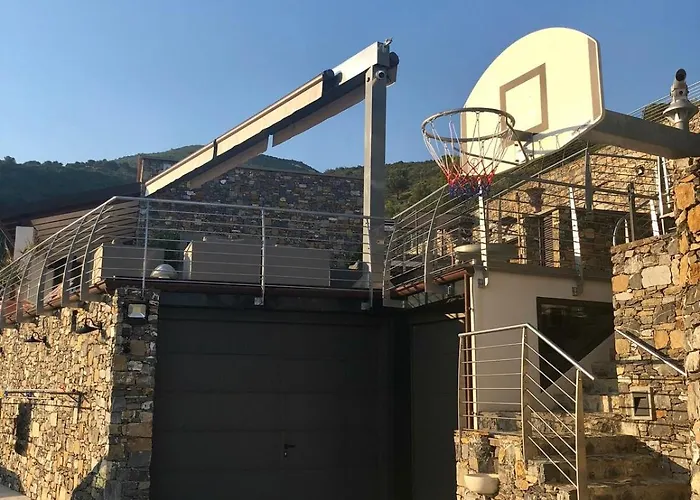 Villalino Tre Palme, Pool, 2 Schlafzimmer, 2 Baeder, Pool, Terrasse, Outdoor Fitness Apartment Alassio