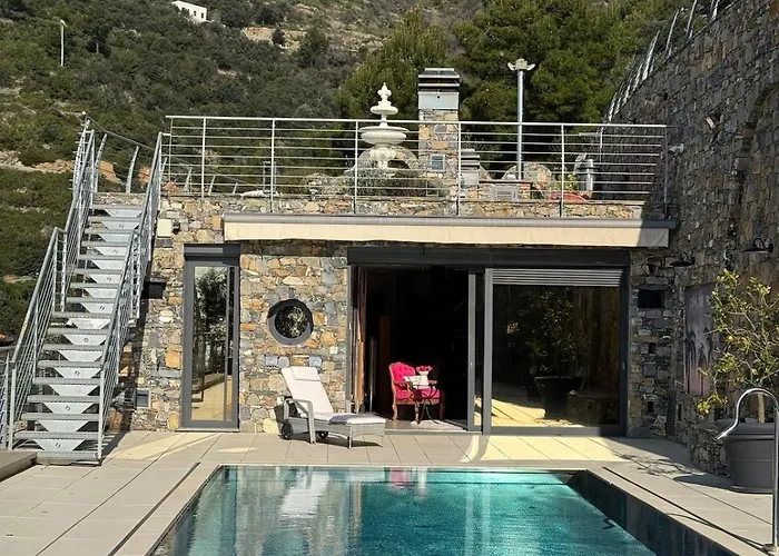 Villalino Tre Palme, Pool, 2 Schlafzimmer, 2 Baeder, Pool, Terrasse, Outdoor Fitness