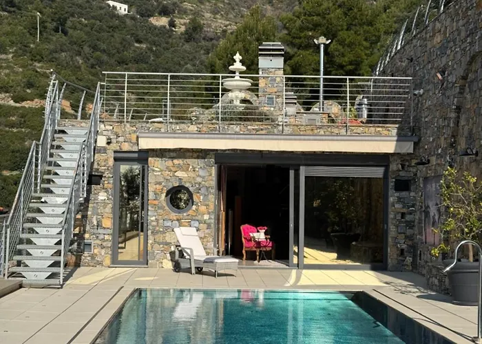 Villalino Tre Palme, Pool, 2 Schlafzimmer, 2 Baeder, Pool, Terrasse, Outdoor Fitness *